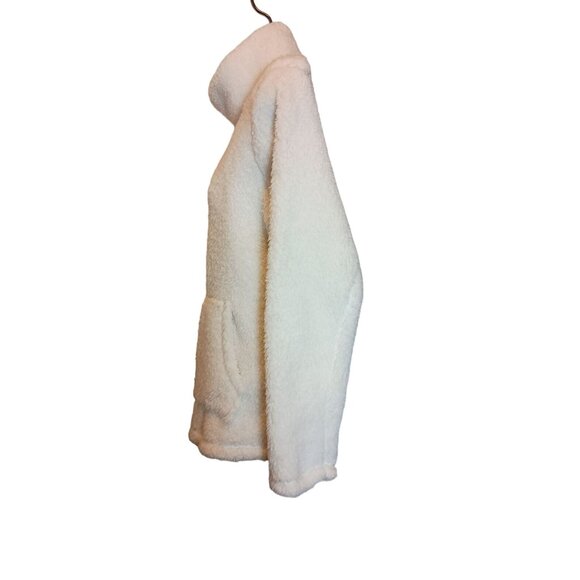 St. John's Bay Faux Fur Sherpa Pullover Long Sleeve Women Sweater White - Picture 5 of 8